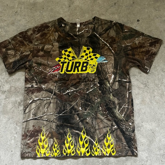 Cropped Camouflage Men's T-Shirt with yellow flames “Turbo” with skull - Picture 1 of 3